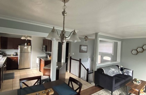 Algoma District House | West End Lodging n