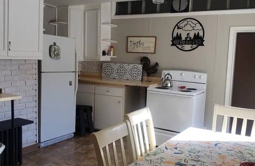 Ishpeming Apartment | West End Stay & Play: Back Unit