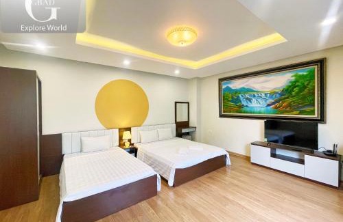 Truc Bach House | West Lake Homes
