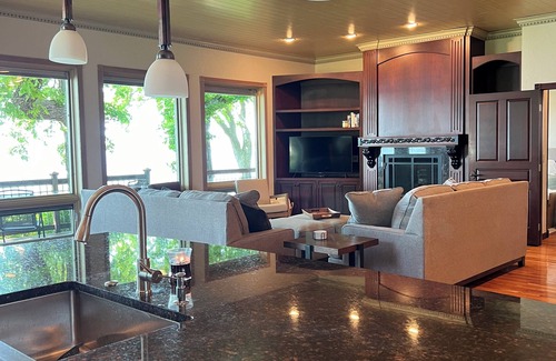West Okoboji House | West Lake Okoboji lakefront cottage with private dock/hoist. Near Arnolds Park!
