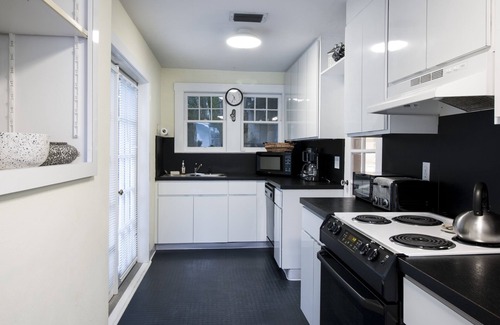 Southside House | West Palm Beach Home with Cottage, Private & Secluded, HEATED POOL