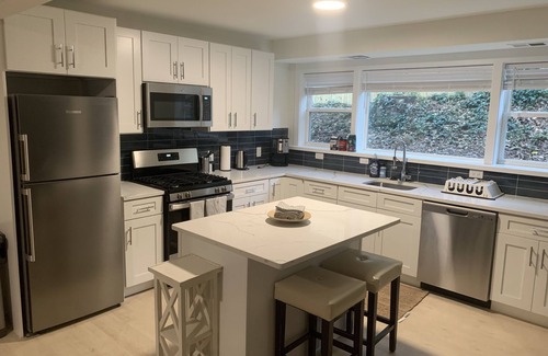 Taylor Run Condo | West Taylor Run Hotel