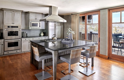 Avon Condo | West Wing: Cuvée Penthouse at The Ritz-Carlton