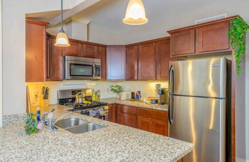 Eastside House | Westcott 1BR & Loft Apt in Mansion mins SU & JMA Dome