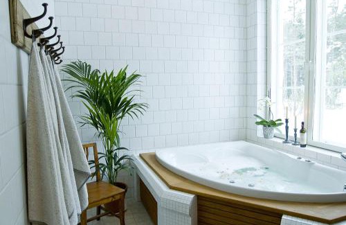 Inga Hotel | Westerby Gård
