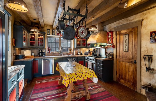Historic Eastside House | Western Cowboy | Luxe Design, Four Fireplaces + Lots of Space!