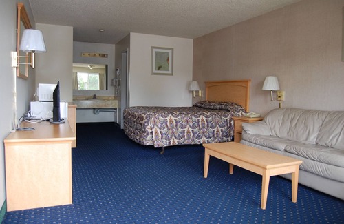 Fort Lewis Hotel | Western Inn Lakewood Tacoma