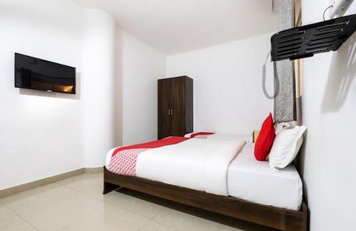 Electronics City Hotel | Western Silicon Hotel