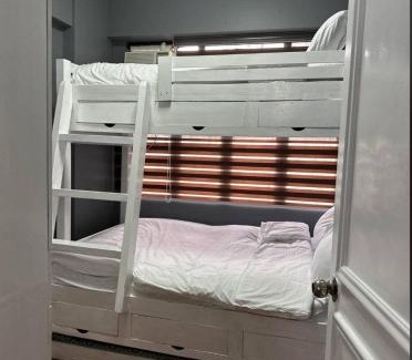 Cainta Apartment | Western Style 2 bedroom in Rizal