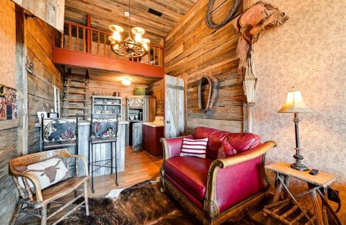 Decatur Apartment | Western-Themed Decatur Studio on Main Street!