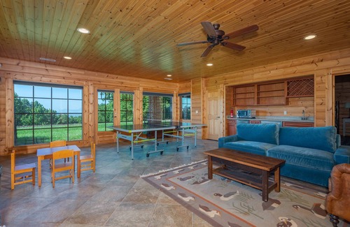 Old Fort Cabin | Westover Lodge | Luxury Log Cabin with Breathtaking Panoramic Mountain Views!