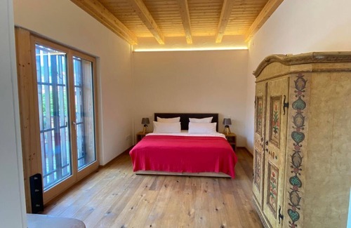 Unterammergau House | Wetztstoa-loft - Gasthof Stern