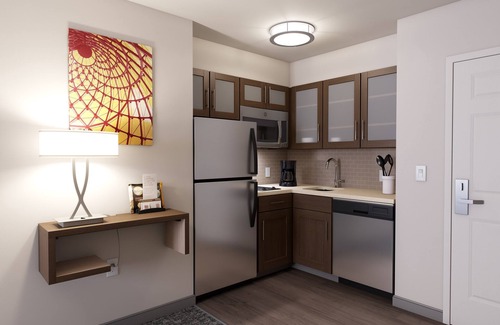 Rio Apartment | WFH friendly Studio in Virginia | Near Airport
