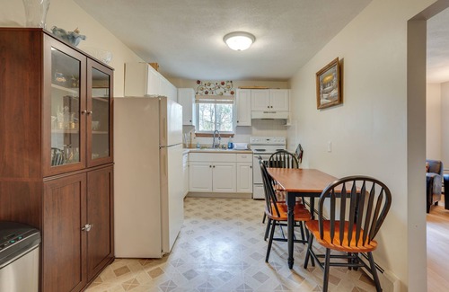 South Side Condo | WFH-Friendly Waltham Condo: 1 Mi to Riverwalk Park