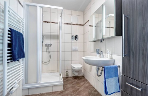 Peenemuende Apartment | Wg GF 2 4 WE - Peenemünde, Ferienresidenz Zum Seglerhafen sb