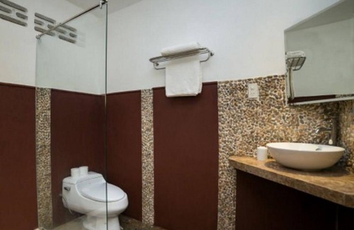 Van Ninh Hotel | Whale Island Resort