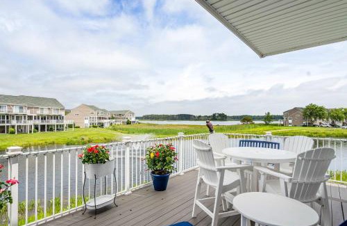 Selbyville House | Whale of a Time - Waterfront Stay for 10 with Resort-style Amenities