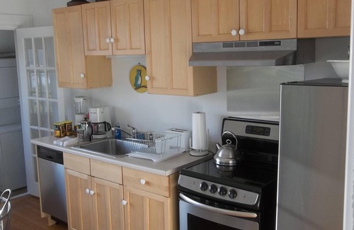 Sag Harbor Apartment | Whaling Captain Pierson's Apartment
