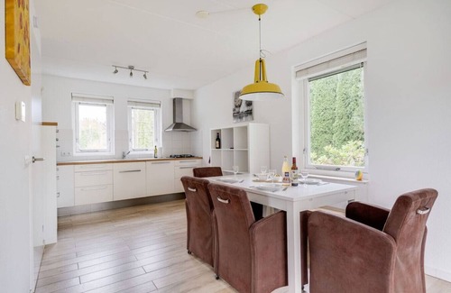 Zwiggelte House | Wheatear I Authentic Home neat the Forest
