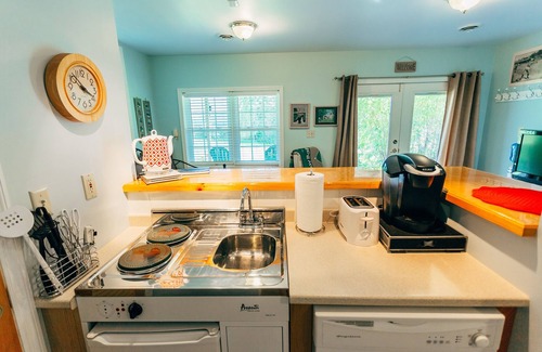 Fly Creek Apartment | Wheelhouse Studio, Under 5 minutes to Cooperstown, 10 minutes to Dreams Park