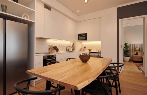Menlyn Apartment | When Away - Luxury 2 Bedroom In Menlyn Maine 110m