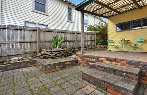 Launceston CBD Cottage | Where convenience meets charm