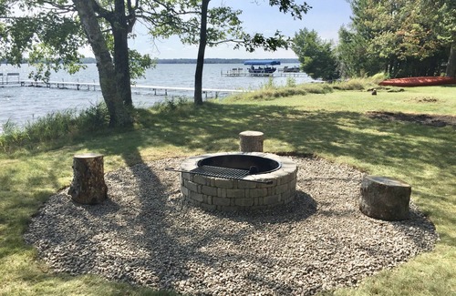St Germain Cottage | Where eagles soar, the sun sets low and the deer are friendly.