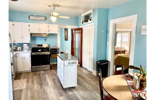 Sayles Blvd. Area House | While in Abilene