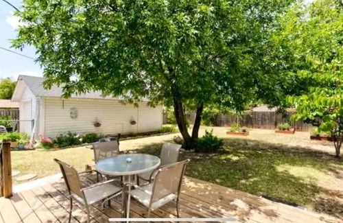 Sayles Blvd. Area House | While in Abilene