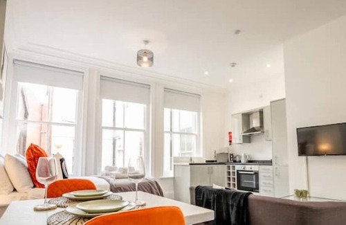 Pontrilas Apartment | WhiskAwayStays - Foregate Studio - No. 2