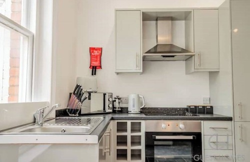 Pontrilas Apartment | WhiskAwayStays - Foregate Studio - No. 2