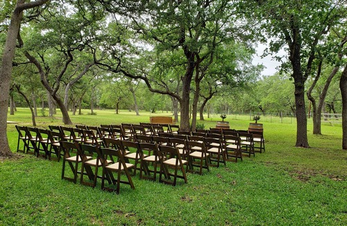 Dripping Springs House | Whispering Oaks Estates Dripping Springs Wedding and Private Events