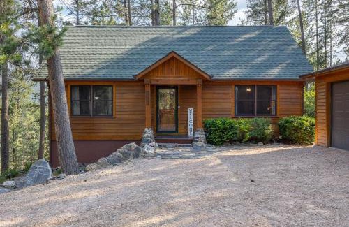 Rimrock House | Whispering Pines Cabin