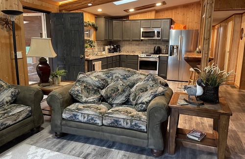 Park Rapids Cabin | Whispering Pines Lakeside Retreat