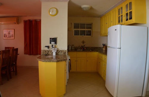 Silver Sands Apartment | White beach and watersports at Seawinds Apartment!