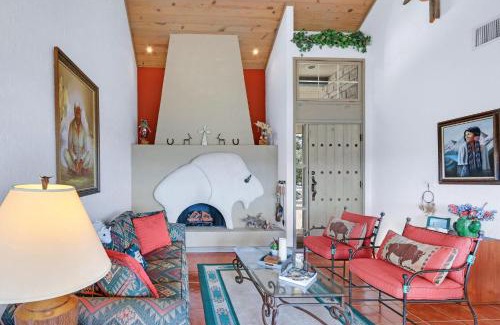 Wimberley House | White Buffalo - Guest House