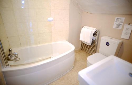 St Albans Hotel | White Hart Hotel