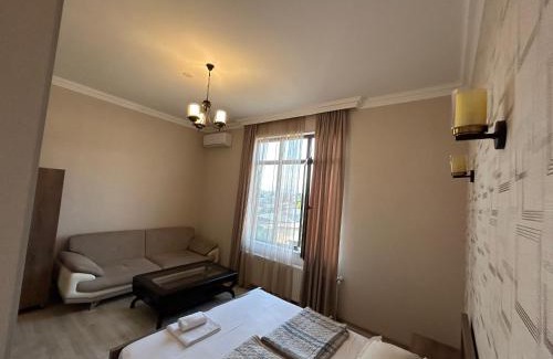 Zugdidi House | White Hotel Guesthouse