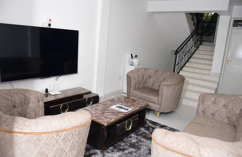 Rongo House | White House Loft Unit 4