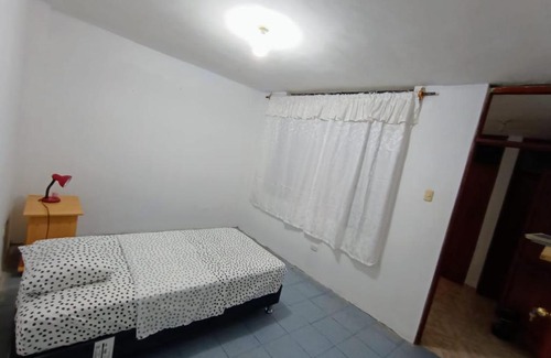 Piura House | White House