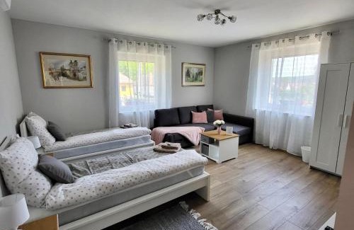 Matraterenye Apartment | White Luxury Cottage- Mátrai Vadászház 4