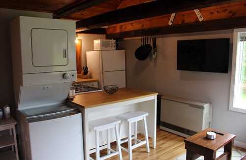 Campton Cottage | White Mountain Cozy Cottage with Touch of Modern