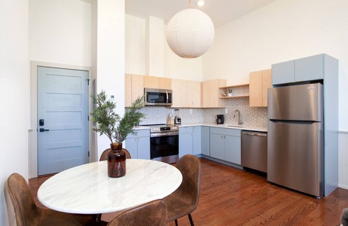 Alcoa Apartment | White Nest Retreat - LUX Updates - 5 mins from TYS