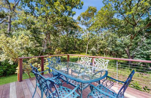 Lagoon Heights House | White Pearl