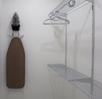 Lakeview Village House | White Serenity Retreat