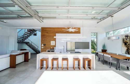 Long Bay Villa | White Villas - Oceanview, Pool & Beach Access (1)
