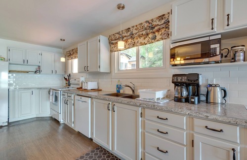 Jones Falls Cottage | Whitefish Lake: Waterfront Cottage w/Boat Dock!