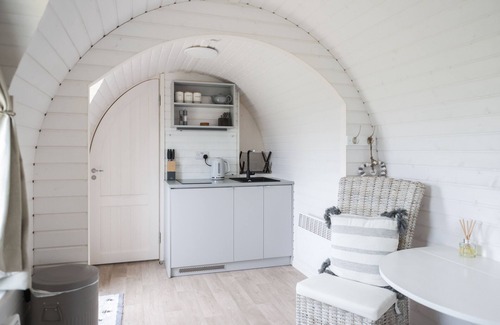 North Berwick House | Whitekirk Cabin (Hill Views)