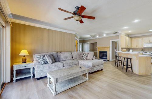 Ellijay Apartment | Whitepath Lodge & Resort #7