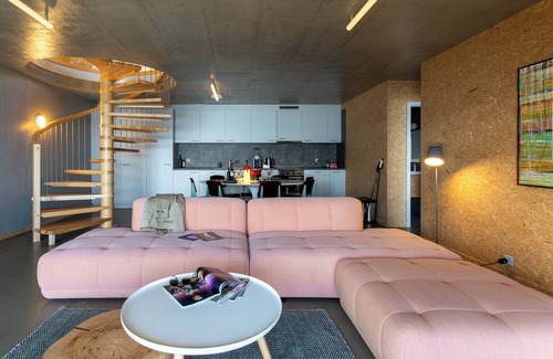 Monthey Cabin | Whitepod